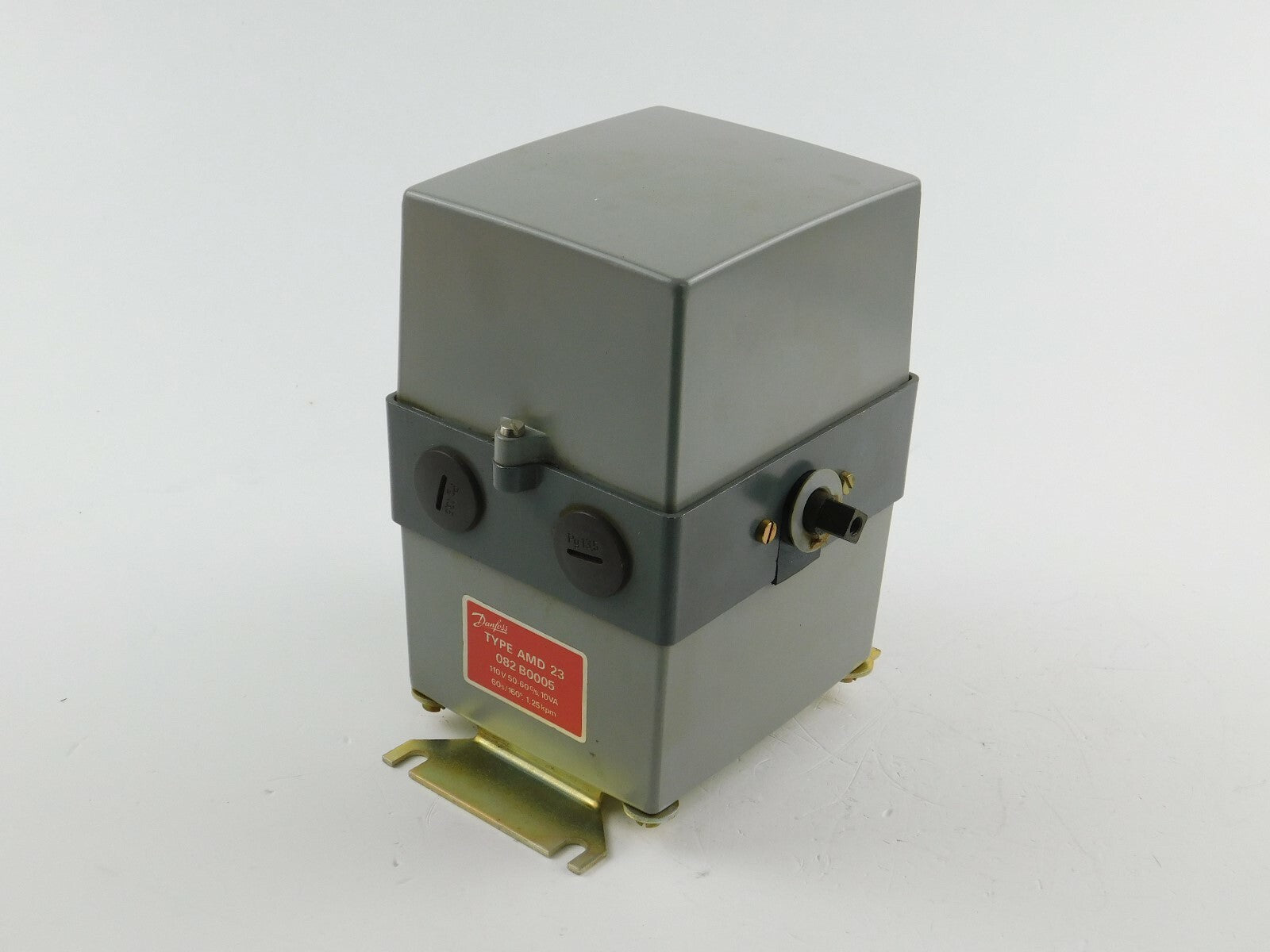 Danfoss Type AMD 23 082 B0005 110V 50-60c/s 10VA 60s/160° 1,25kpm