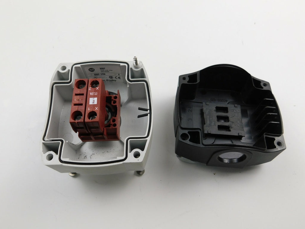Allen Bradley 800F CEMA P9B10VN Bedienpult