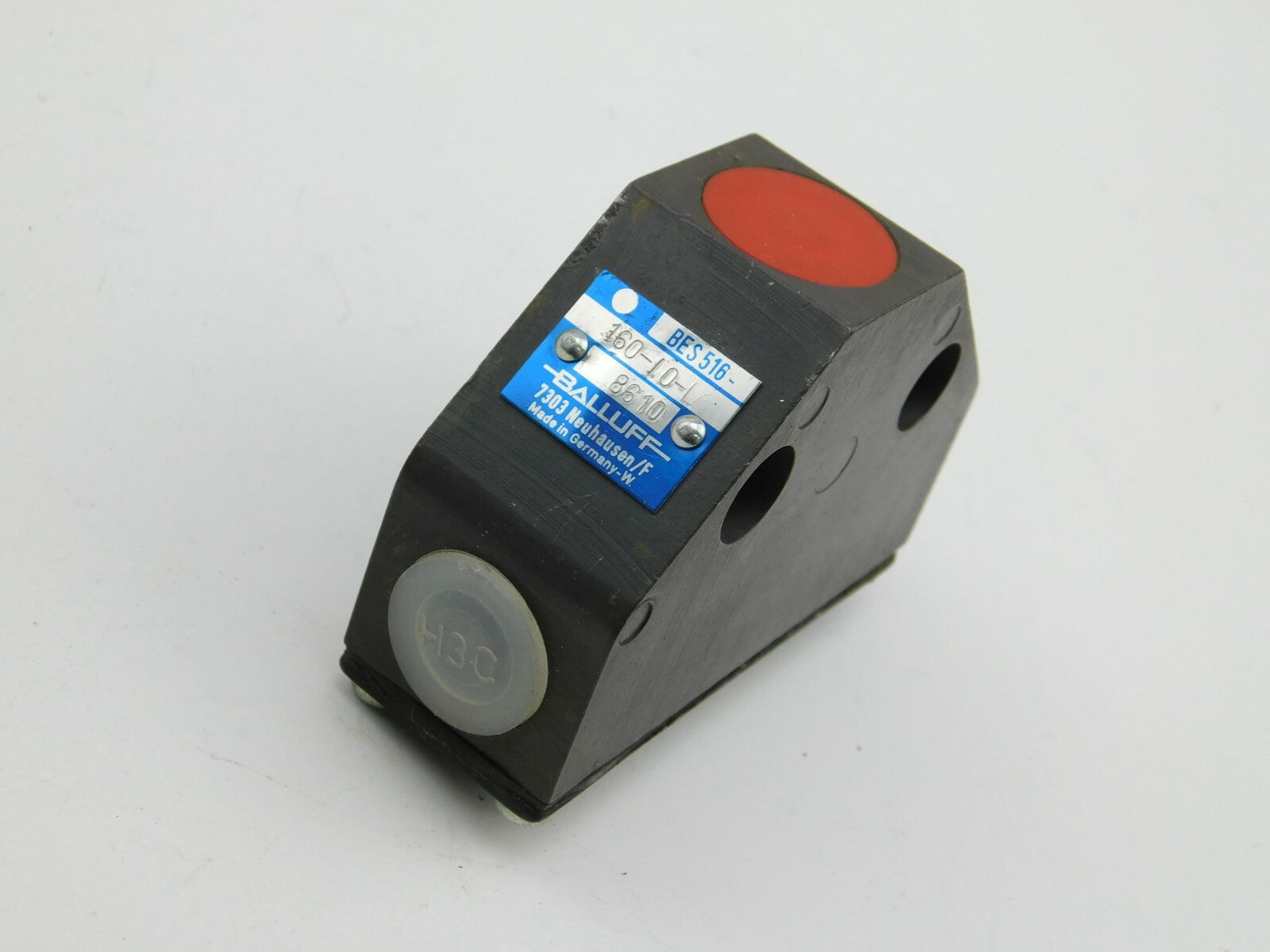 BALLUFF  160-10-L