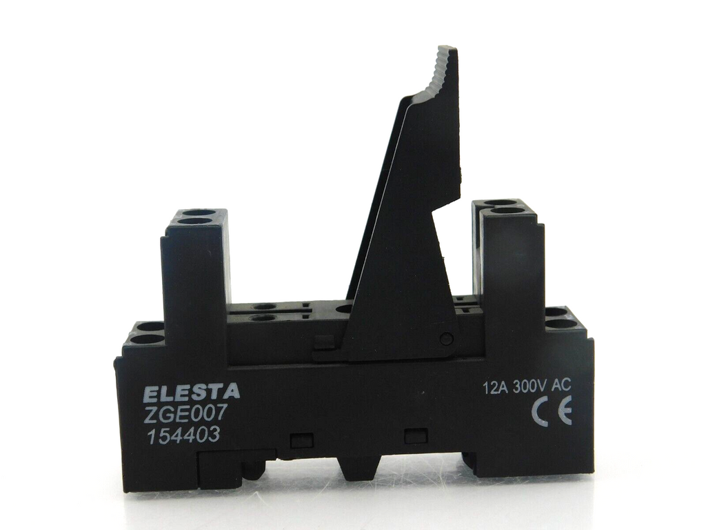 ELESTA ZGE007 154403 12A 300V AC