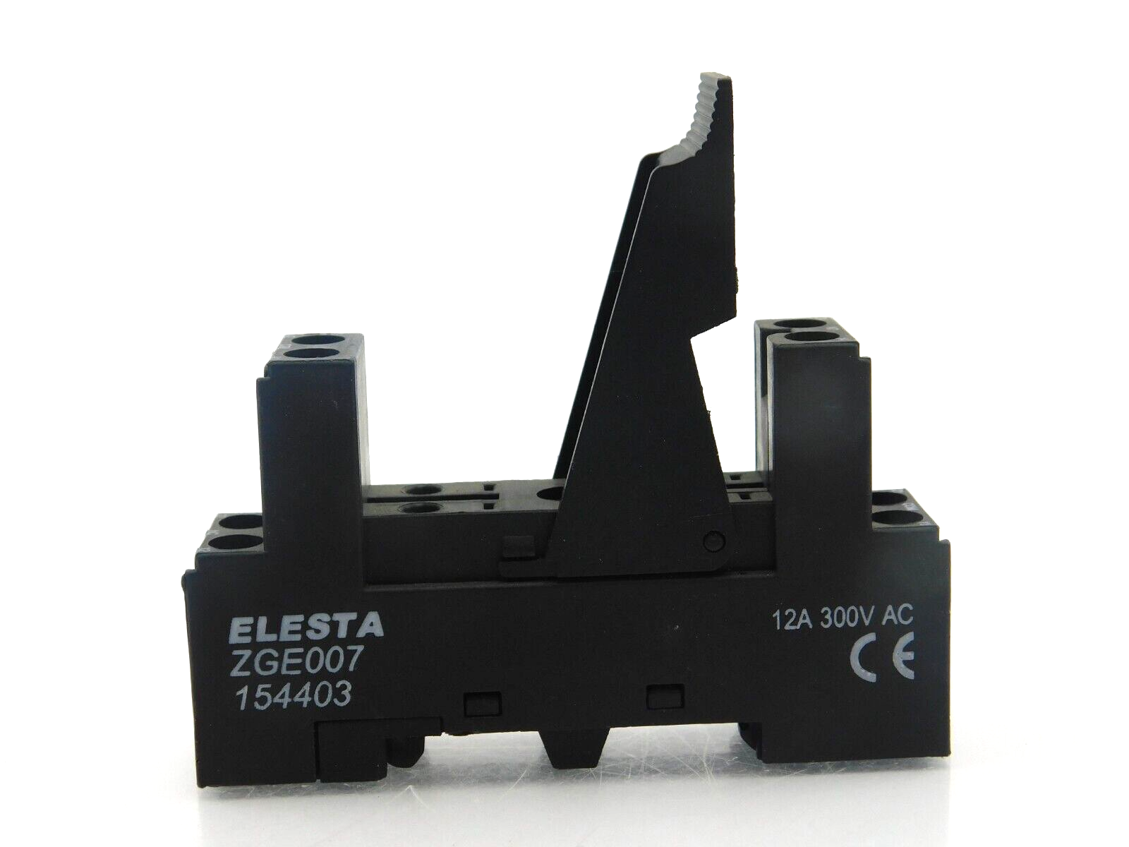ELESTA ZGE007 154403 12A 300V AC