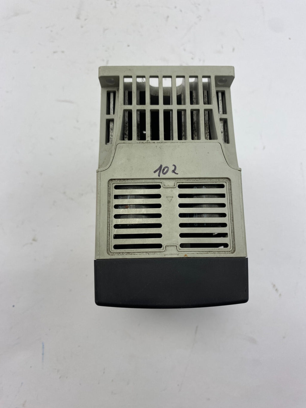 Allen-Bradley 22A-D2P3N104 0.4kW/0.5HP