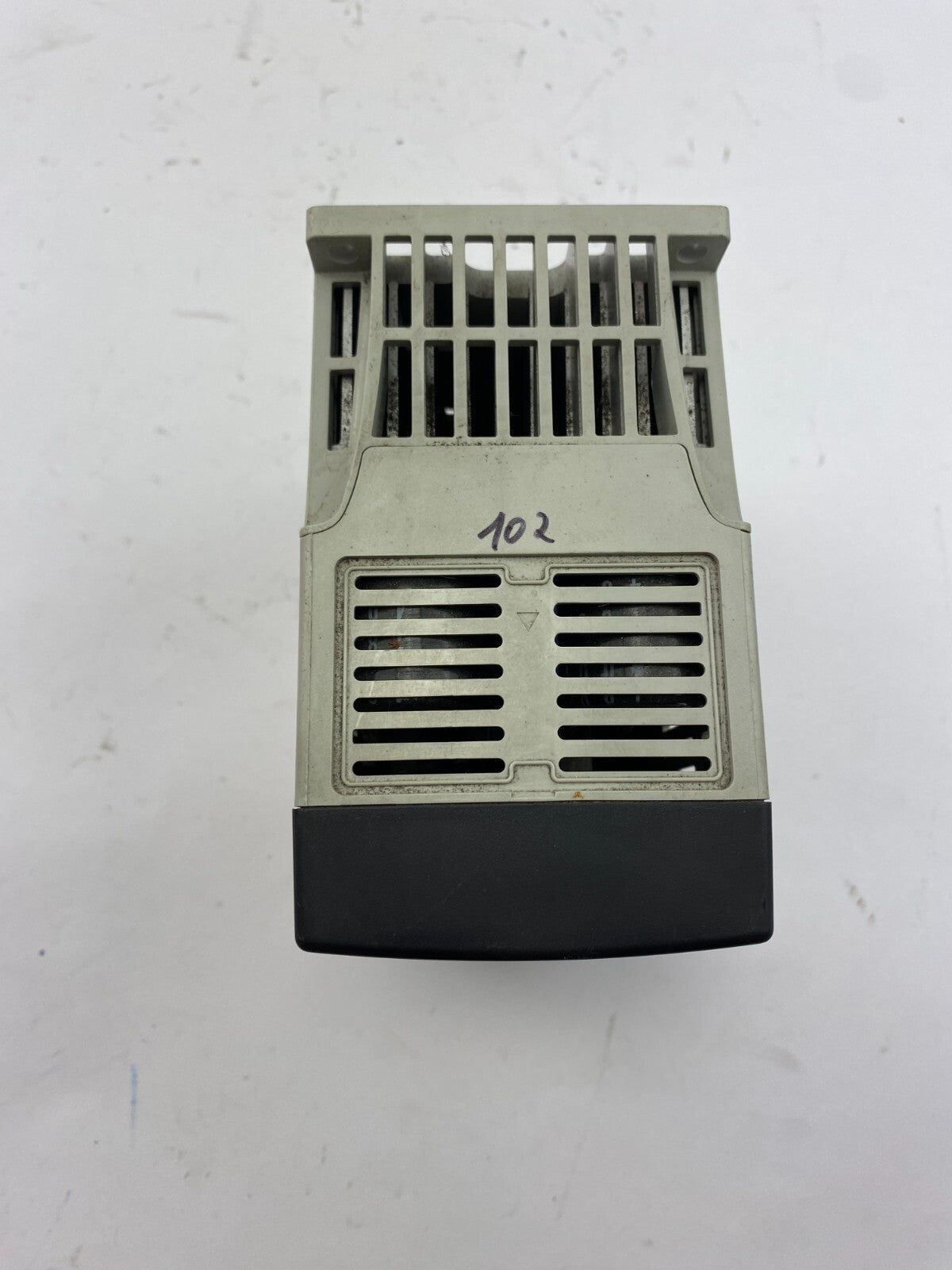 Allen-Bradley 22A-D2P3N104 0.4kW/0.5HP