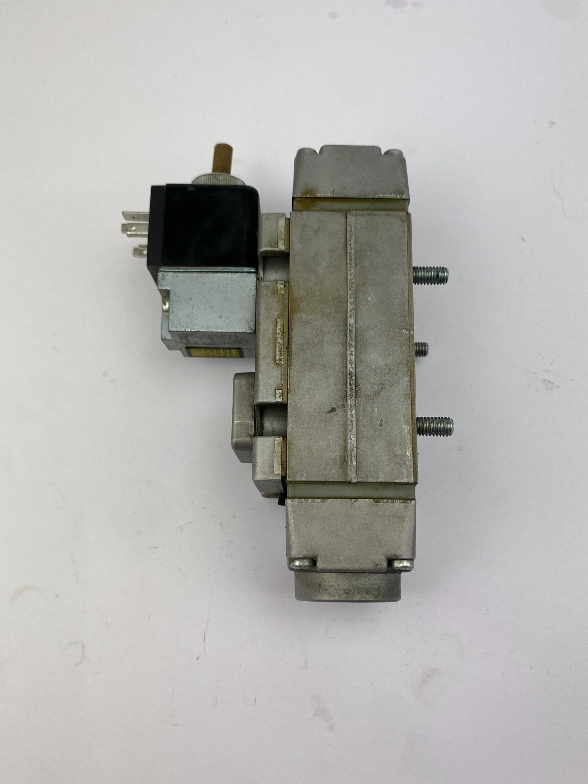 BOSCH 0 820 025 026+BOSCH 1824210223 24V