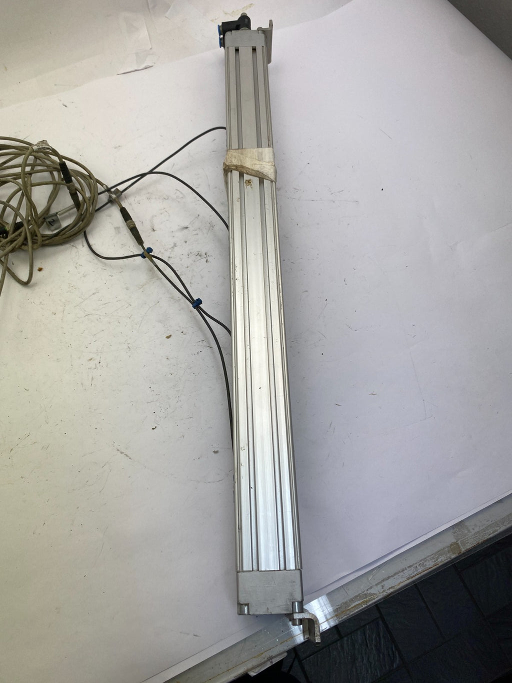 Festo DGP-32-420-PPV-A-B