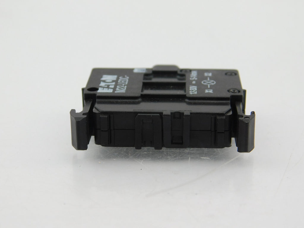 EATON M22-LED C-W,(12-30V) **8 Stück**