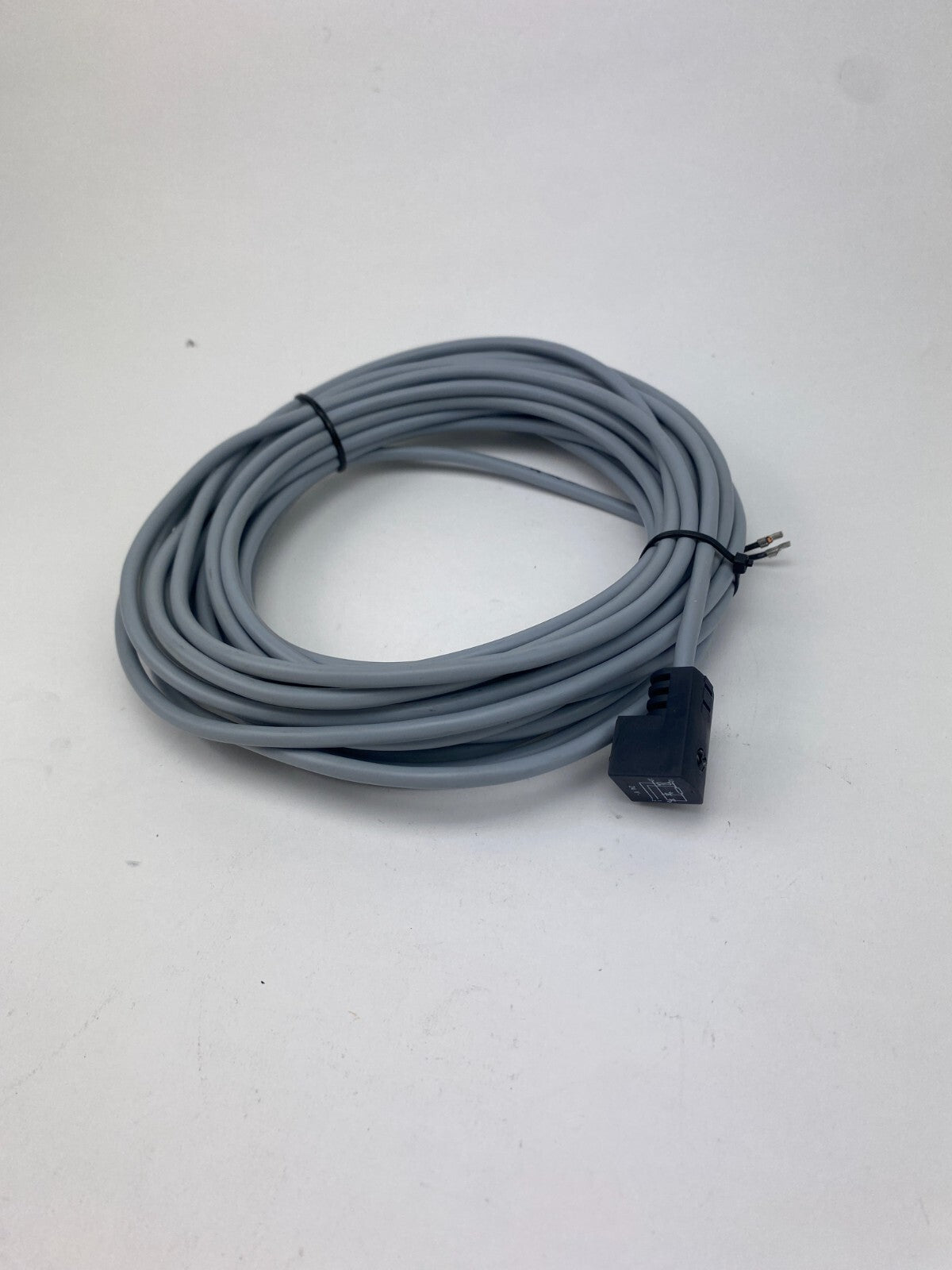 FESTO 193455 KME-1-24-10-LED K613 Ca. 9,5M