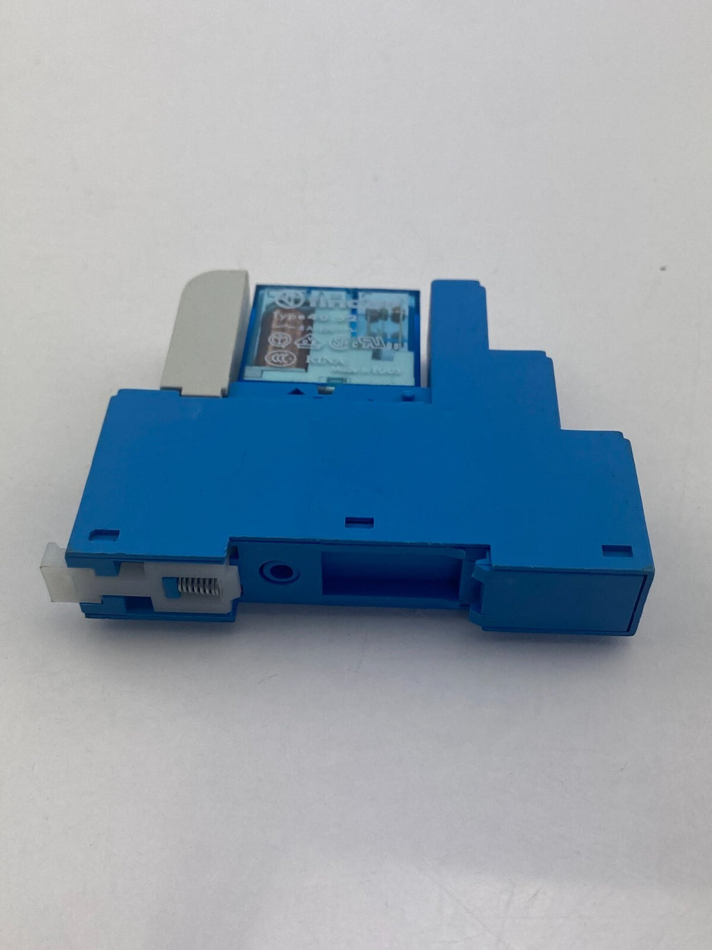 Finder TYPE 40.32 +finder TYPE 95.05 **4 Stück**