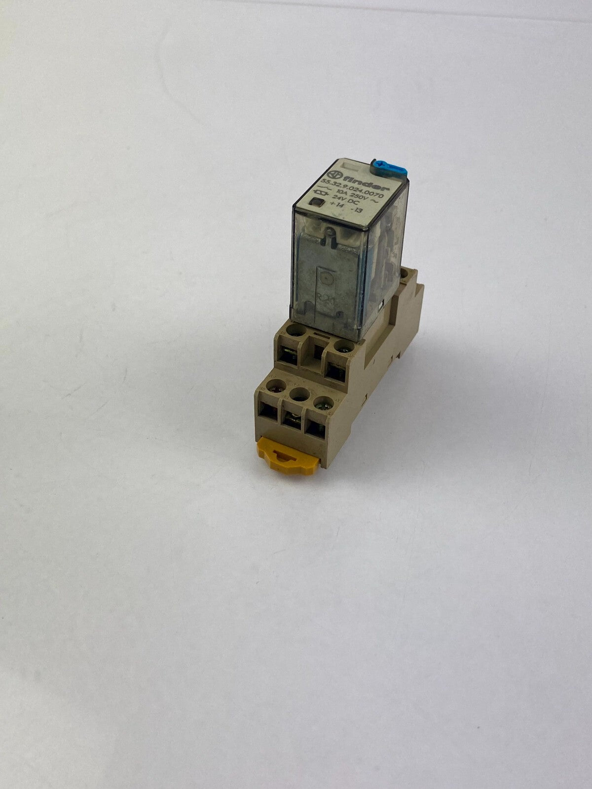 Finder 55.32.9.024.0070 10A 250V~ 24VDC 7A 250VAC ** 3 Stück **