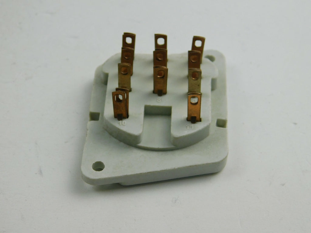 Finder 9031 Stecker    ** 80 Stück **