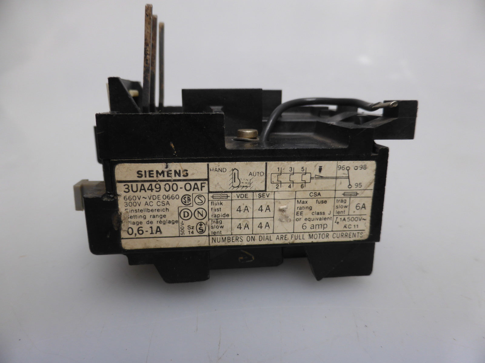 Siemens 3UA 49 00-0AF; 660V ~ VDE0660; 0,6 - 1A