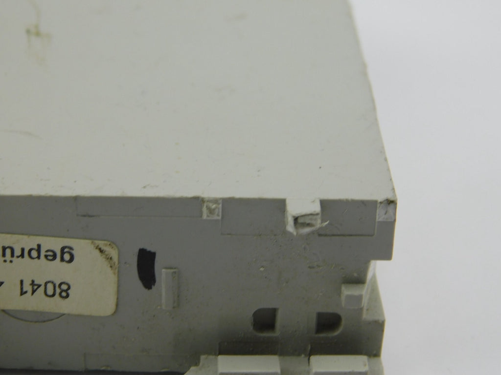 E.Dold u.Söhne MK9988.51 A1/A2 220V 50/60Hz 250V~5A 0,3-0,6s fest