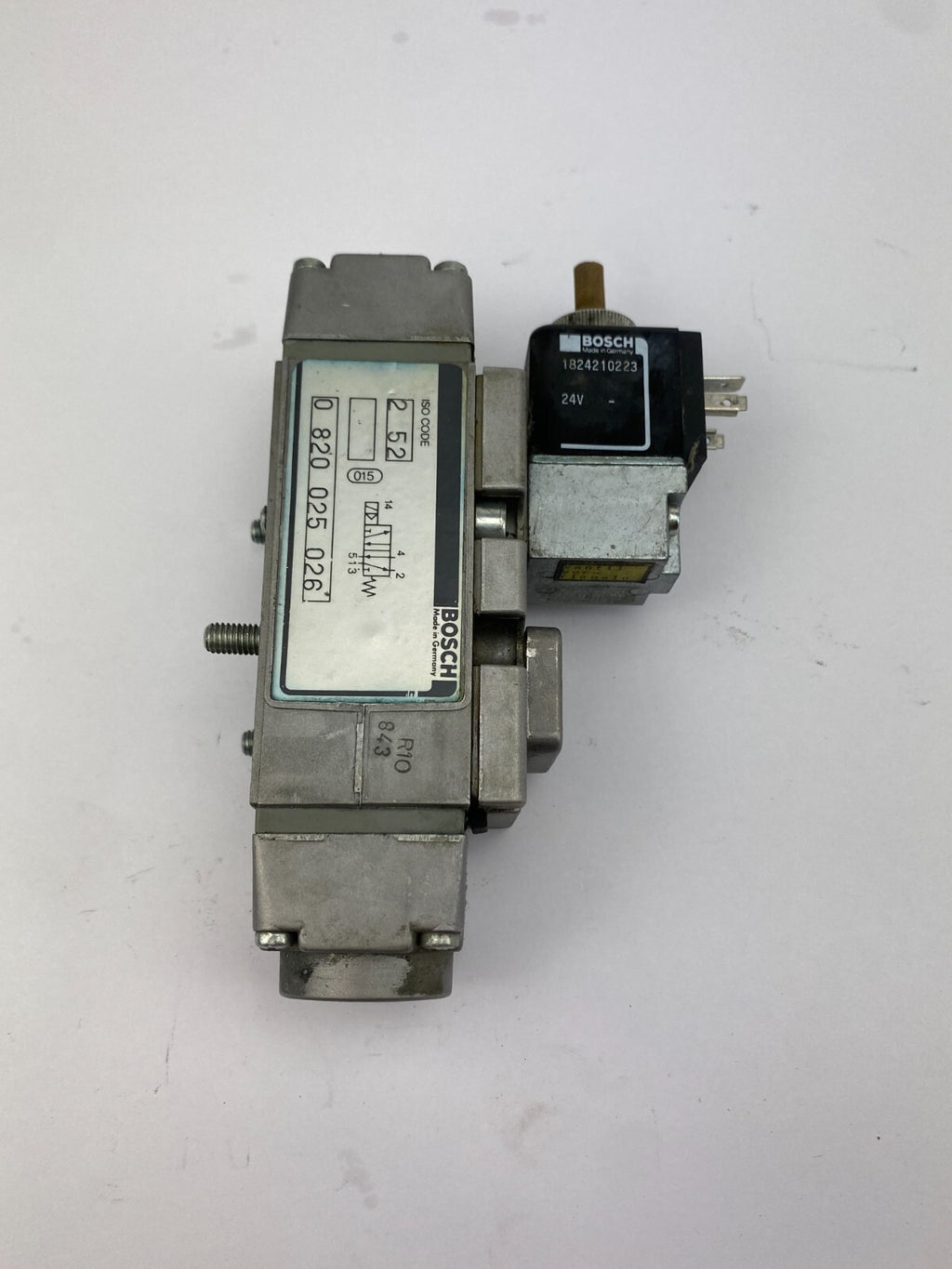 BOSCH 0 820 025 026+BOSCH 1824210223 24V