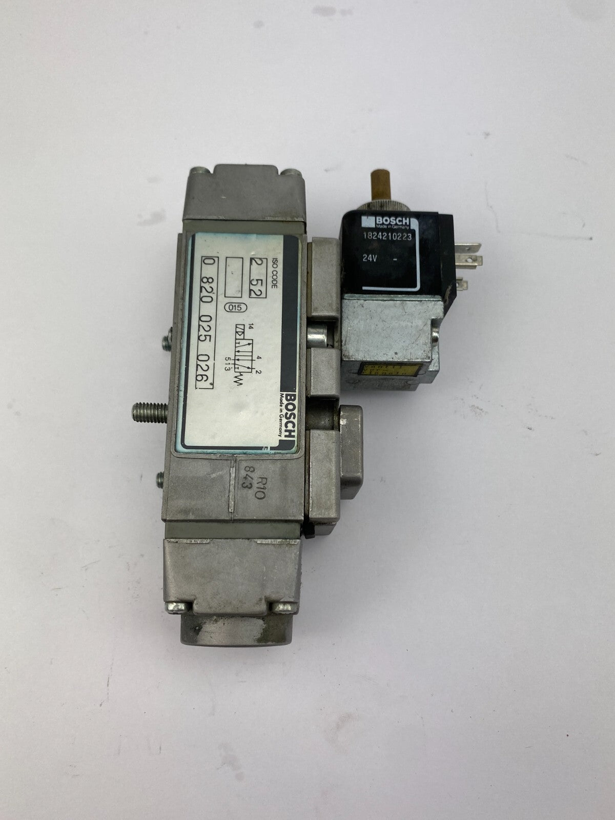 BOSCH 0 820 025 026+BOSCH 1824210223 24V