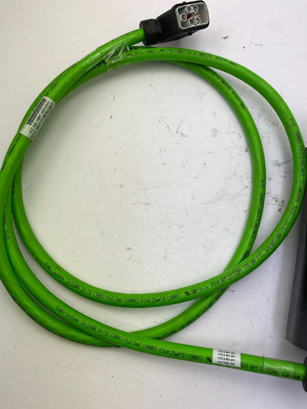 Schneider Electric 66013201-002 iSH100/30044/0/0/00/0/00/10/00