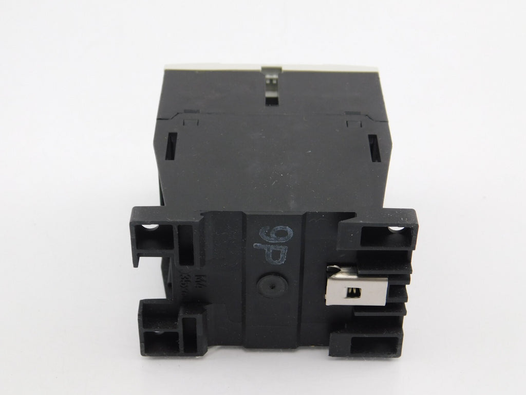 EATON DILM7-10 XTCE007B10TD Contactor 3KW/400V