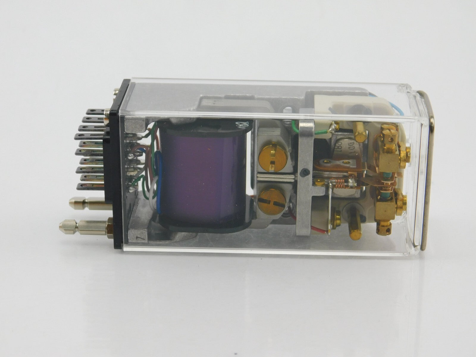 SIEMENS kleinpolrelais V23069- D1082-D106