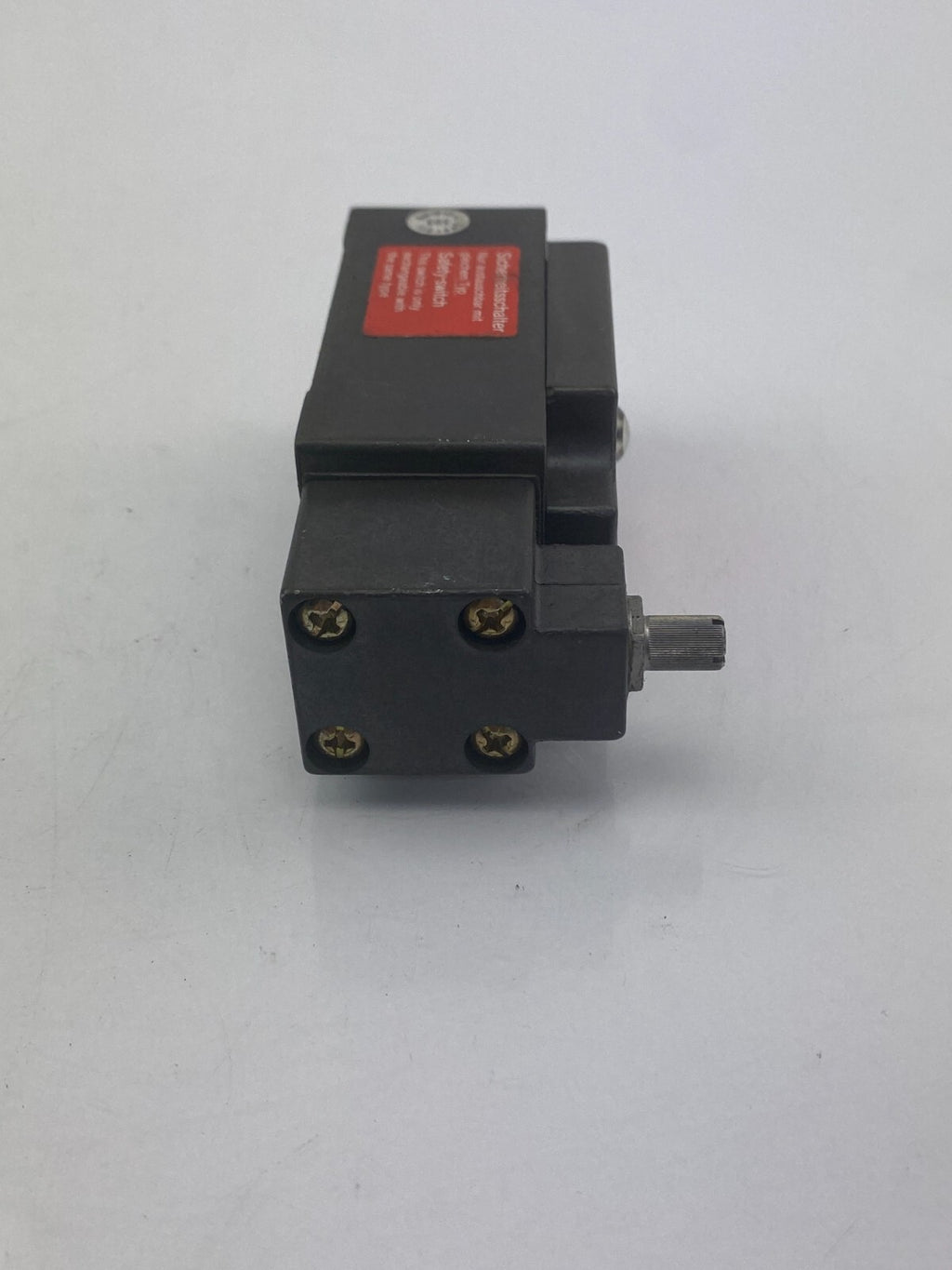 EUCHNER Safety Switch NZ1HS-528 L060