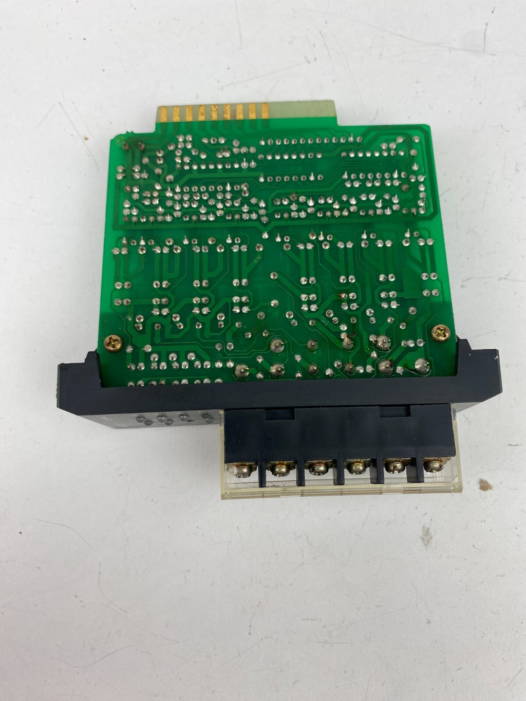 GE Fanuc IC610MDL125B 115VAC