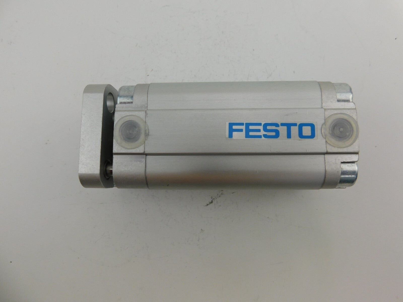 FESTO CLINDER ADVULL-32-60-P-A