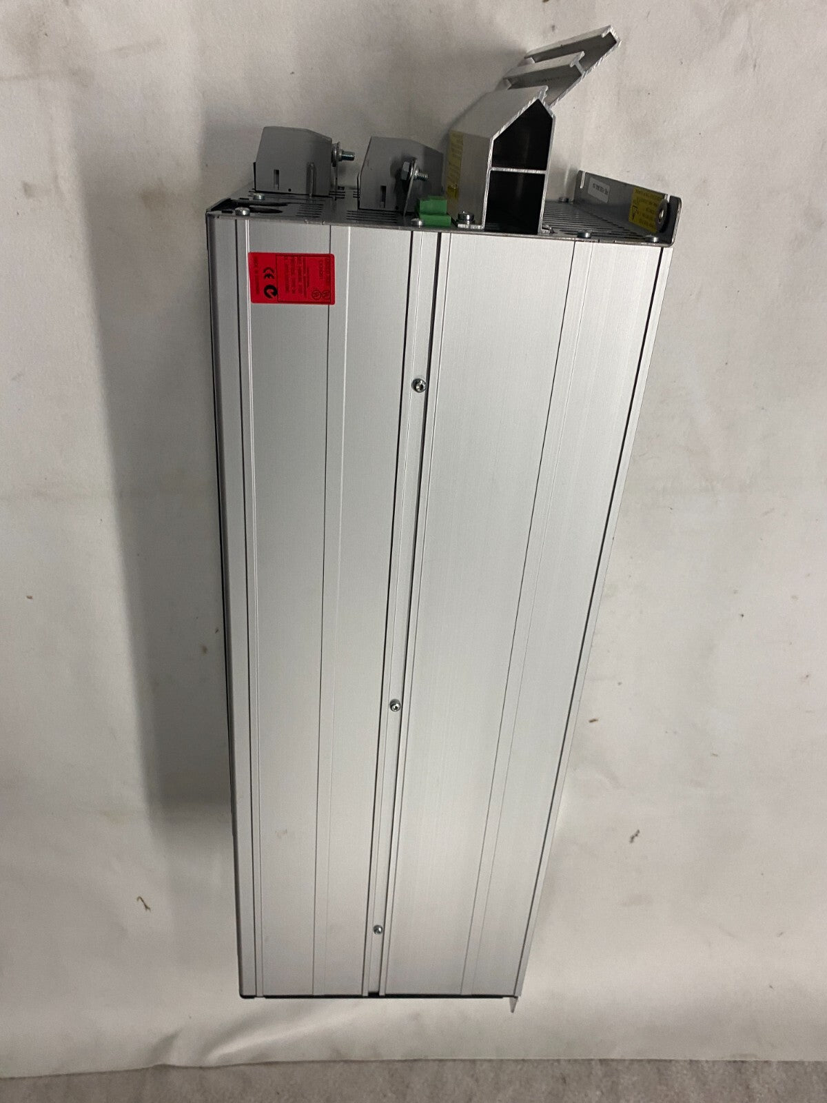 Danfoss VLT 5000 VLT5027PT5C20STR30LF00A00C0 IP20 Tamb MAX 40°/45° C(104°/113°F)