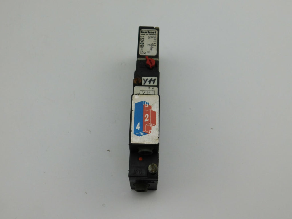 BURKERT  Pneumatik 132489R PN 2-8 bar 24V DC 1W