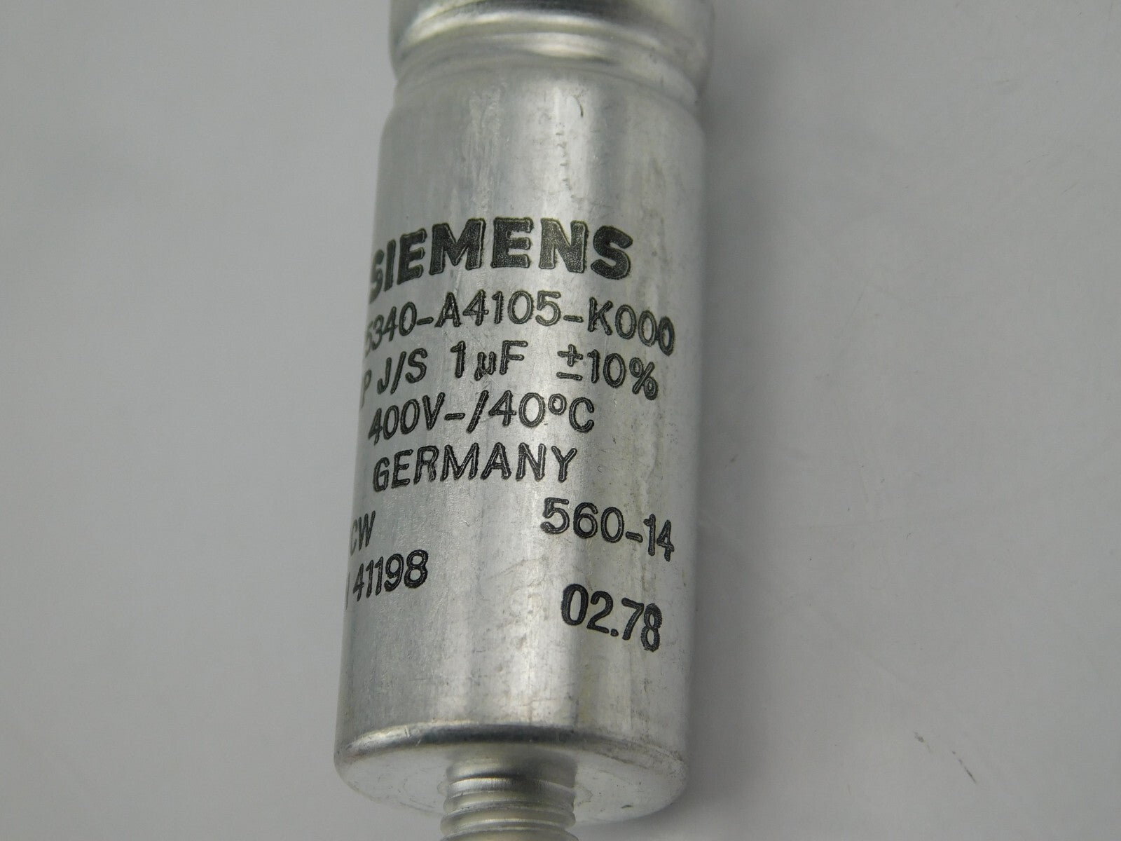 Siemens B25340-A4105-K000 Mp J/S 1µF -+10% 400V-/40°C ** 13 Stück**