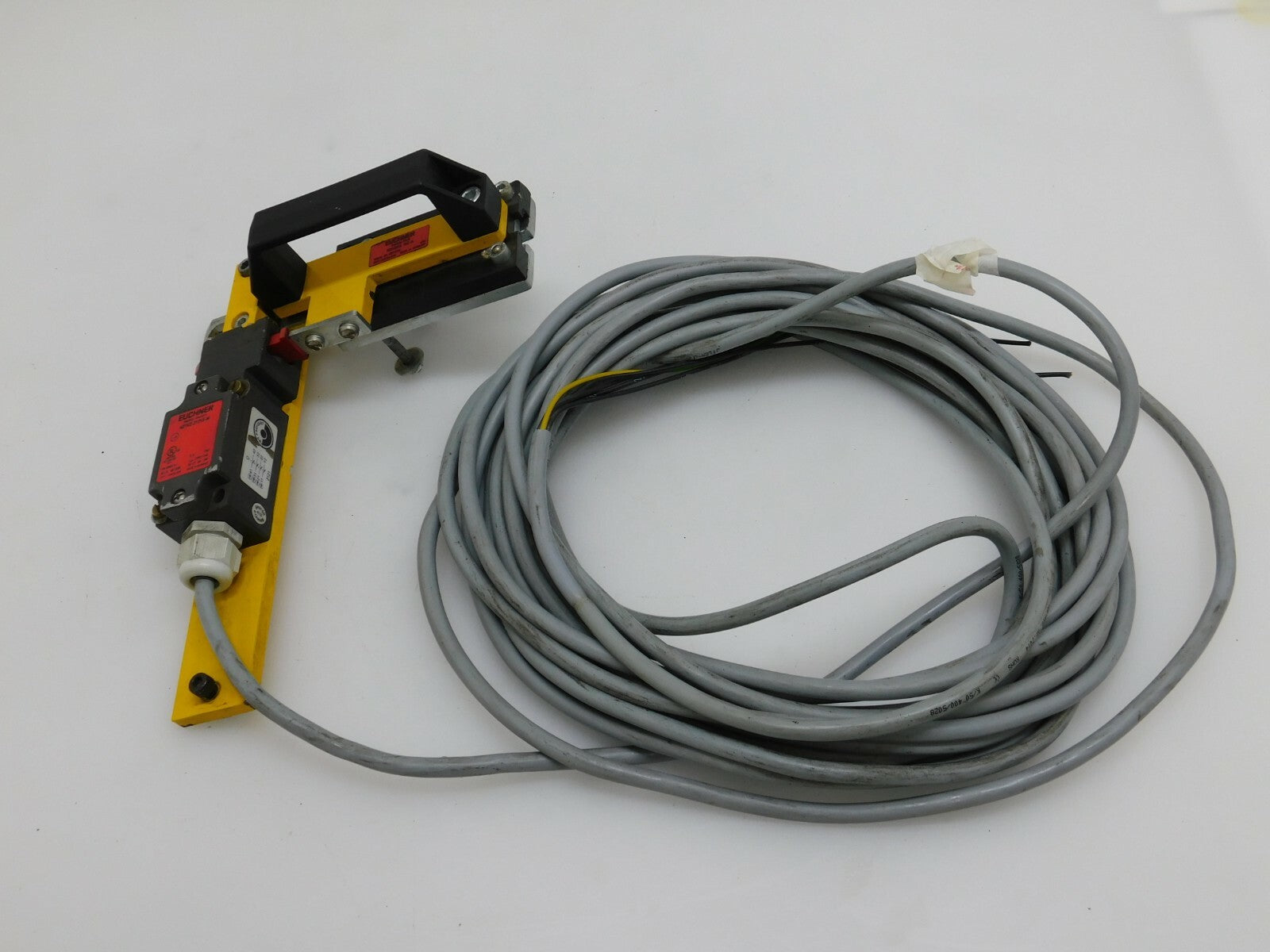 EUCHNER Safety Switch NZ1VZ-2121E-M  RIEGEL NZ_A ca.10 Meter