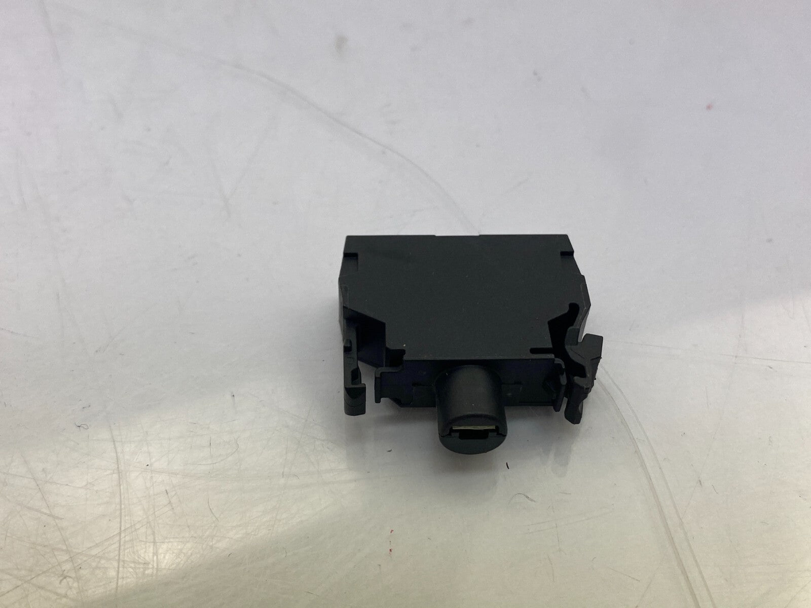 SIEMENS 3SU1401-1BB60-1AA0 **5 Stück**