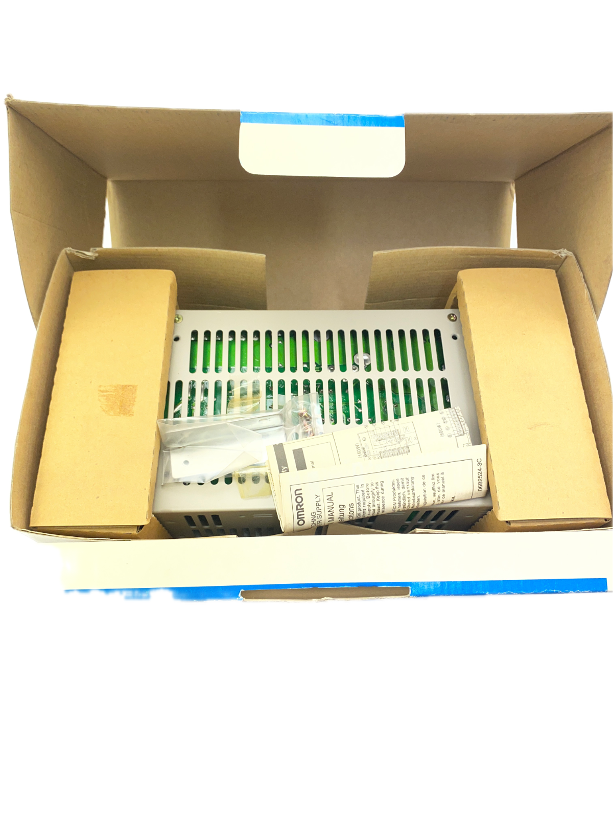 OMRON S82H-15024 LIJN 7-9 input 100-120/200-240 VAC output 24v 7A
