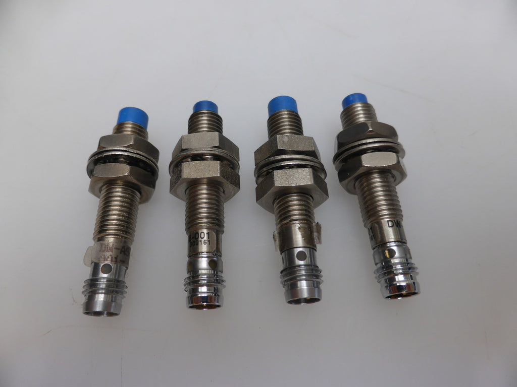 Contrinex Induktiver Nährungsschalter DW-AS-612-M8-001