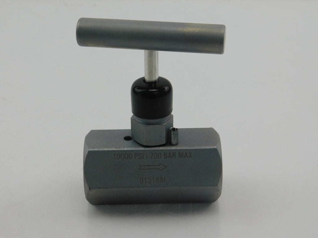 ENERPAC V-82 3/8 " NPT F/F NEEDLE VALVE 01318AF