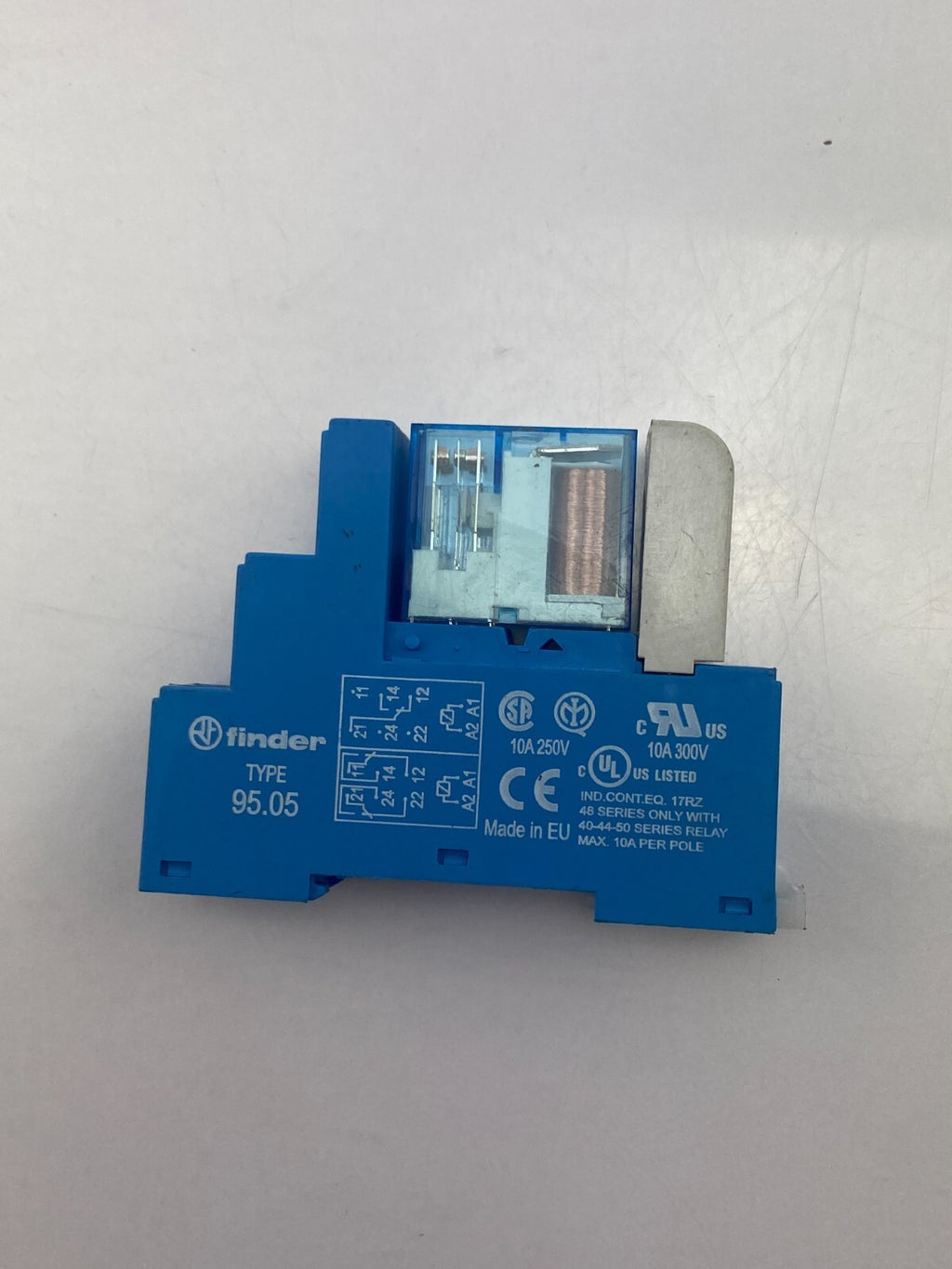 Finder TYPE 40.32 +finder TYPE 95.05 **4 Stück**