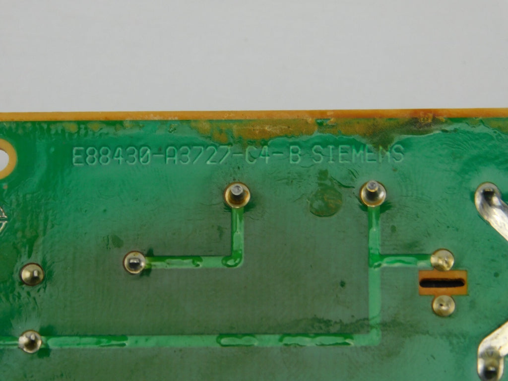SIEMENS E88430-A30-A3727-CA4-B