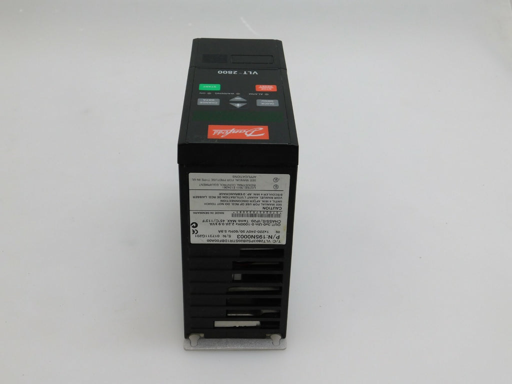 DANFOSS VLT 28003PS2B20STR1DBF00A00 0.9 KVA