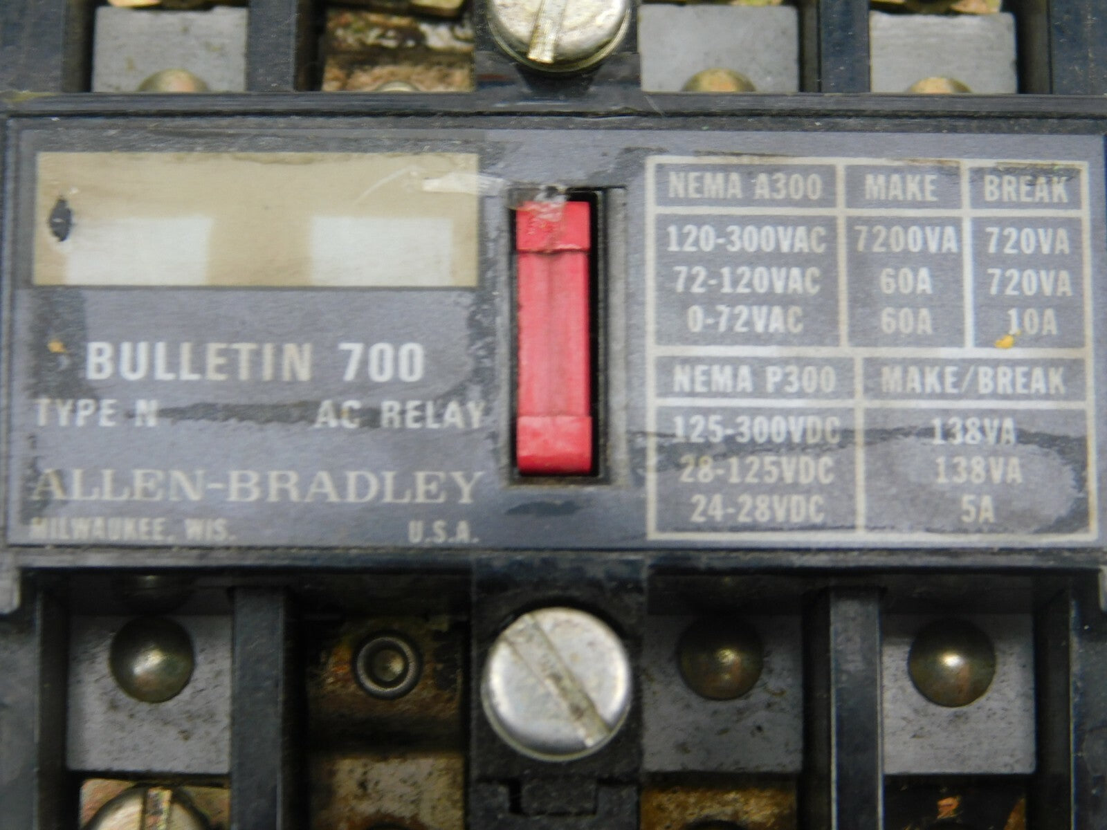 ALLEN-BRADLEY BULLETIN 700 N400A1 120V 60HZ 110V 50 HZ