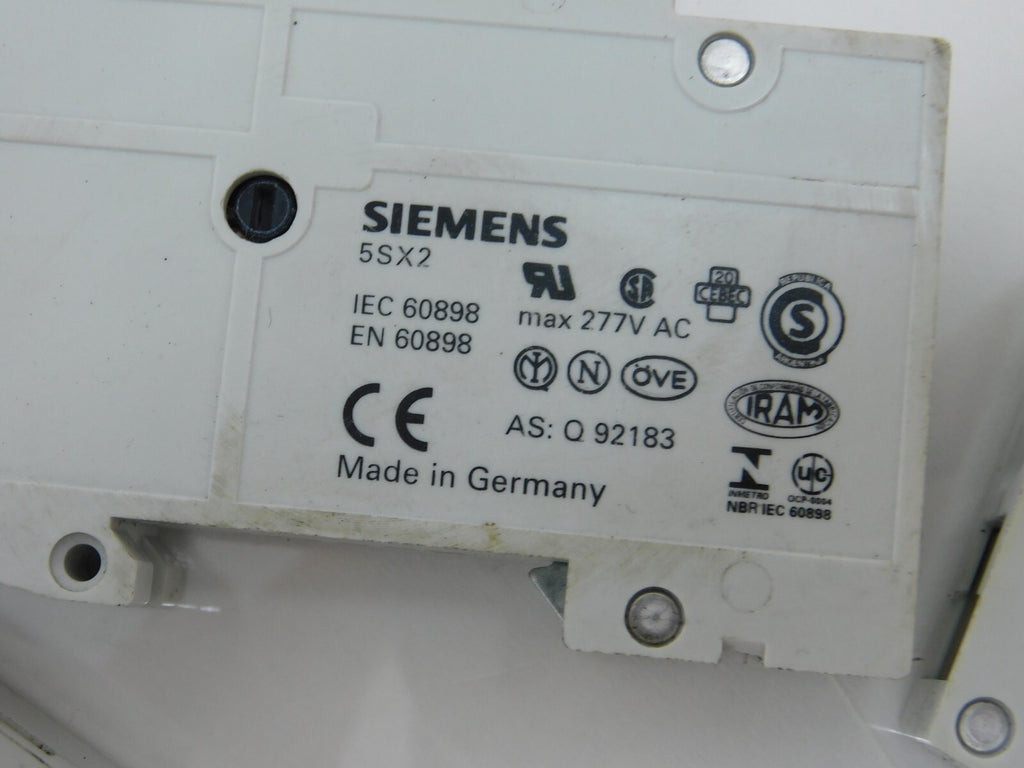 Posten Legrand 058 28 ABB S202 P K 6 A Moeller FAZ L10A Siemens 5SX2 Schneider