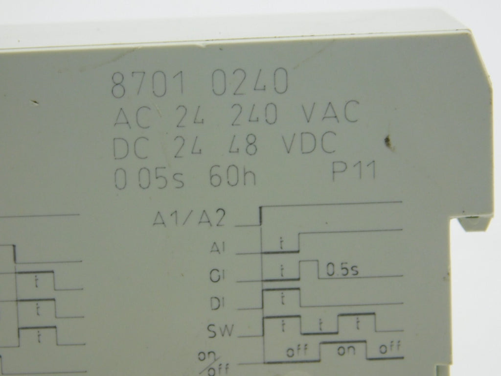 FINDER 8701 0240  AC 24 240 VAC DC 24 48VDC 0,05s 60h P11