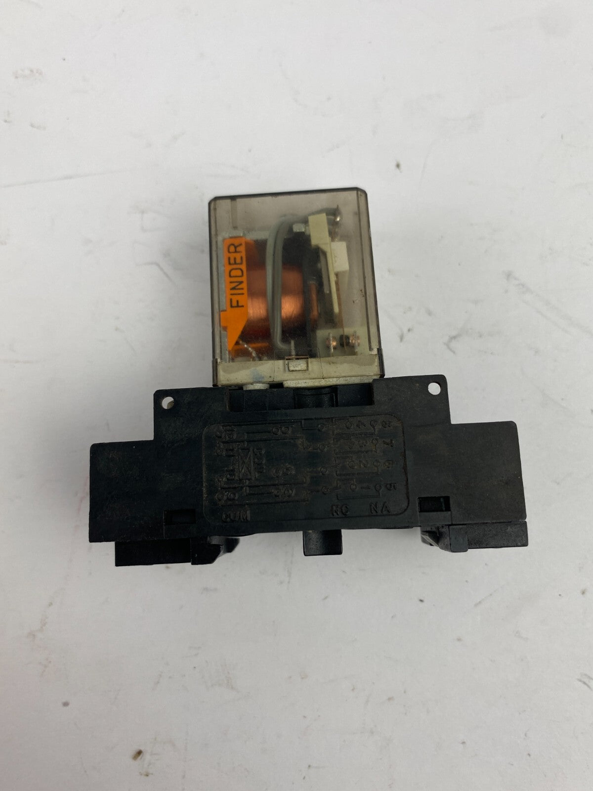 Finder 55.34 + Finder 5A/250V- 3p/4p