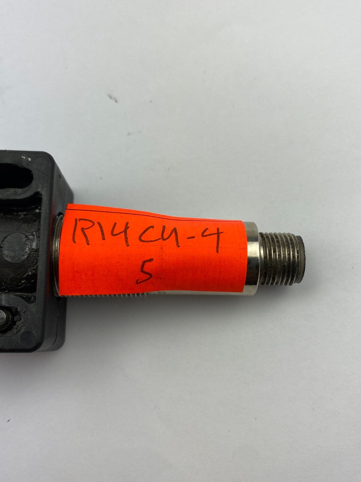 BALLUFF BES01CW 2101H