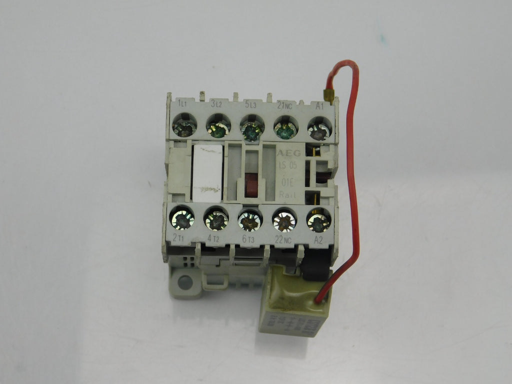AEG LS05 01E Rail + Lutze lDZ-S7A-6089 110V DC