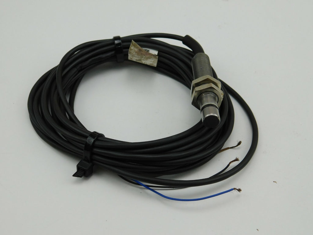 BALLUFF BES 516-300-S135-D-PU 10-30 V DC 200 mA sn= 1,5 mm Ca. 4 Meter