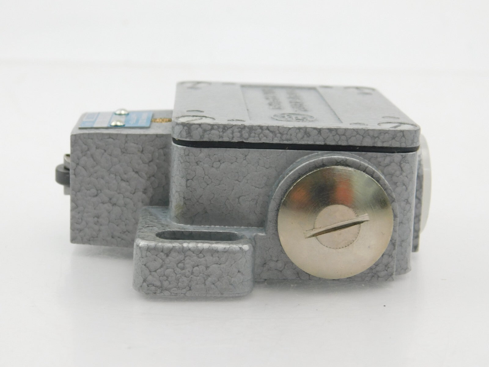 Balluff BNS 518-160- R-C2 Endschalter