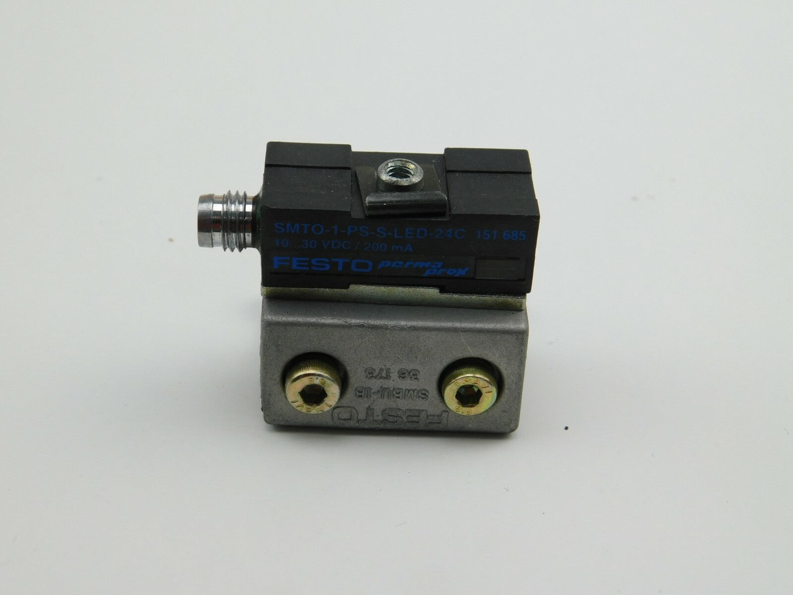FESTO  Näherungsschalter SMTO-1-PS-S-LED-24 C 151 685 10...30 VDC  ** 2 Stück **