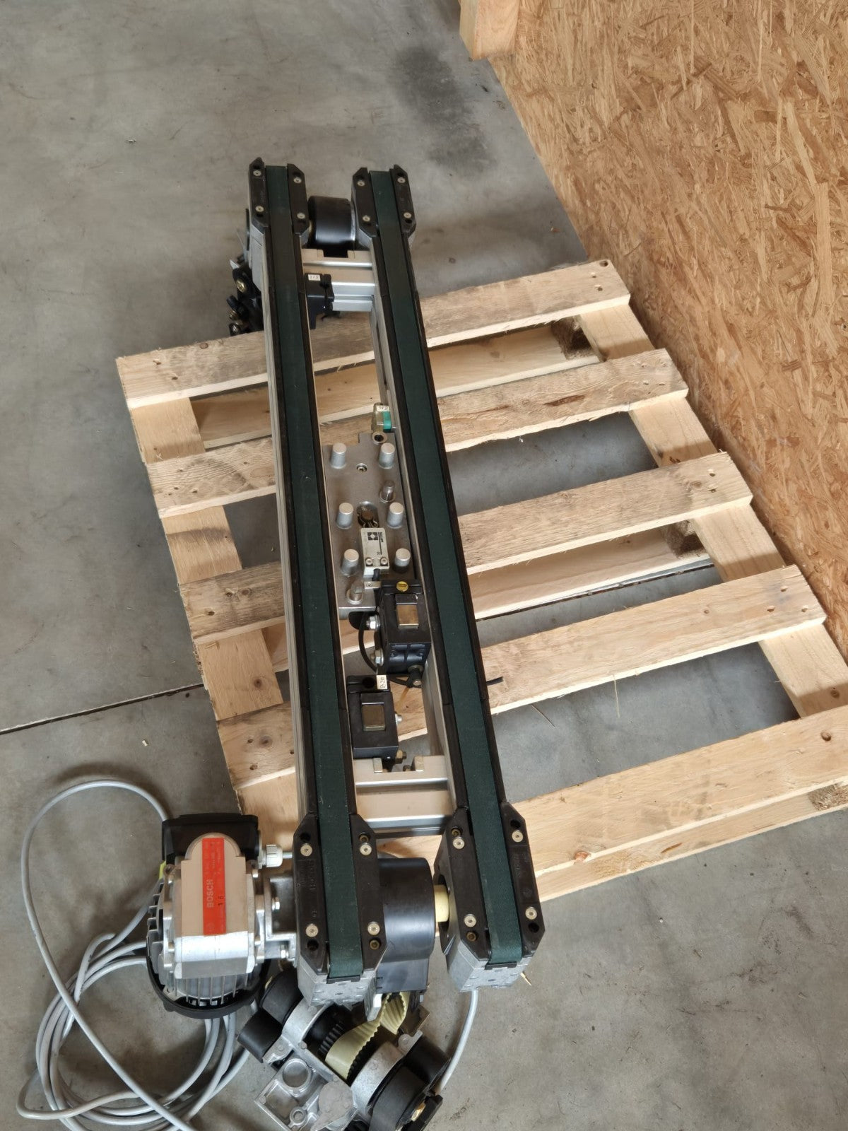 Bosch Nr. 3842999722  160*1000* 9*400/50*R*N*1