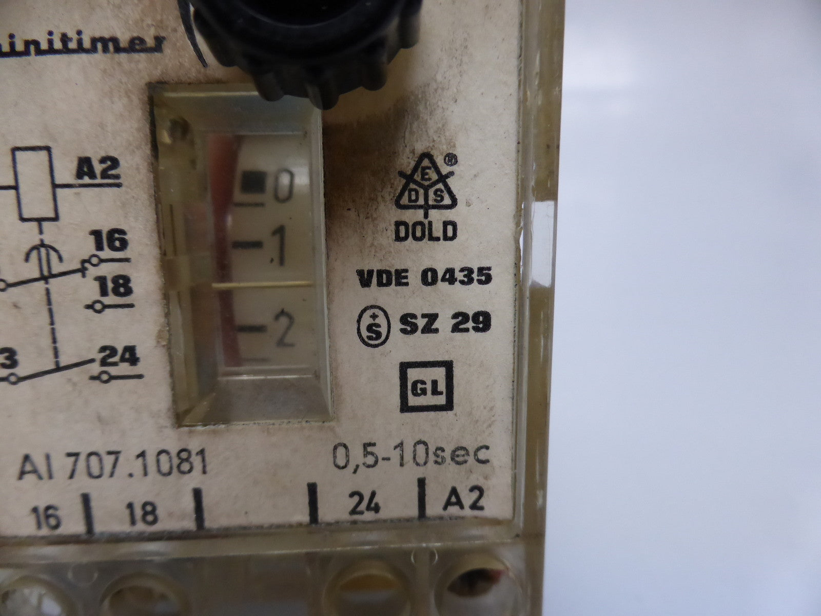 E. Dold & Söhne KG minitimer Zeitrelais 0.5-10s, Al 707.1081, VDE 0435