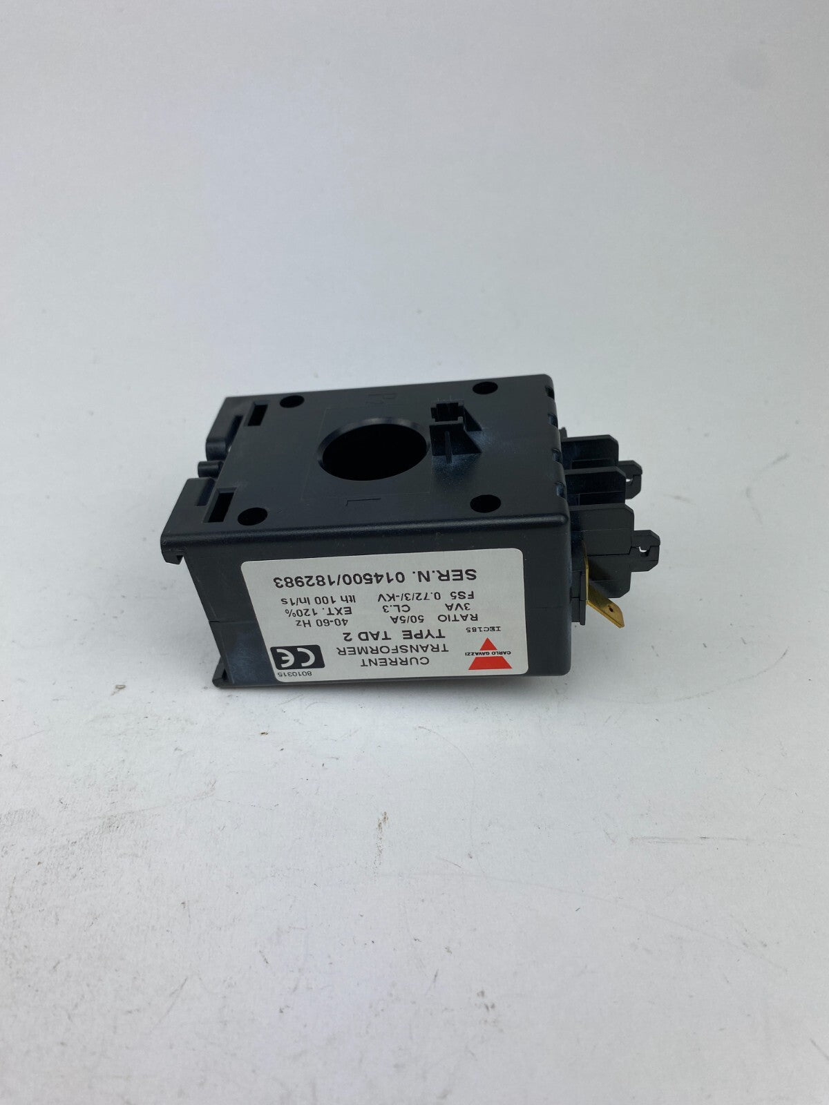 CARLO GAVAZZI TAD 2 50/5A CURRENT TRANSFORMER