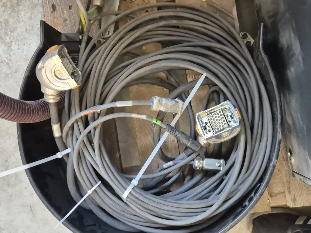 KUKA Roboter Komplett KR 10 R1420  VKR C4 compact Bedienpanel 00-189-002
