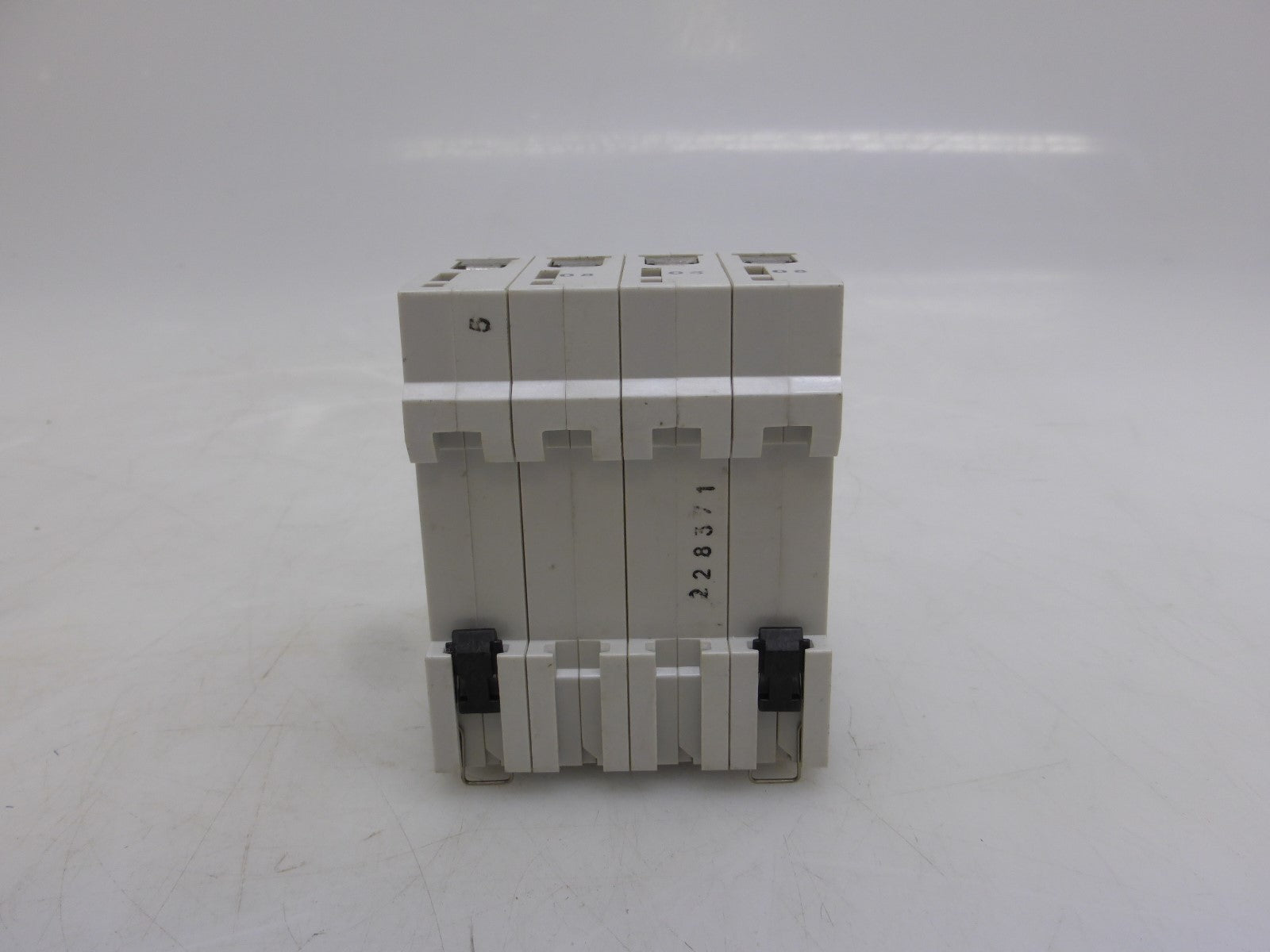 AEG Elfa E83S 10A Leitungsschutzschalter