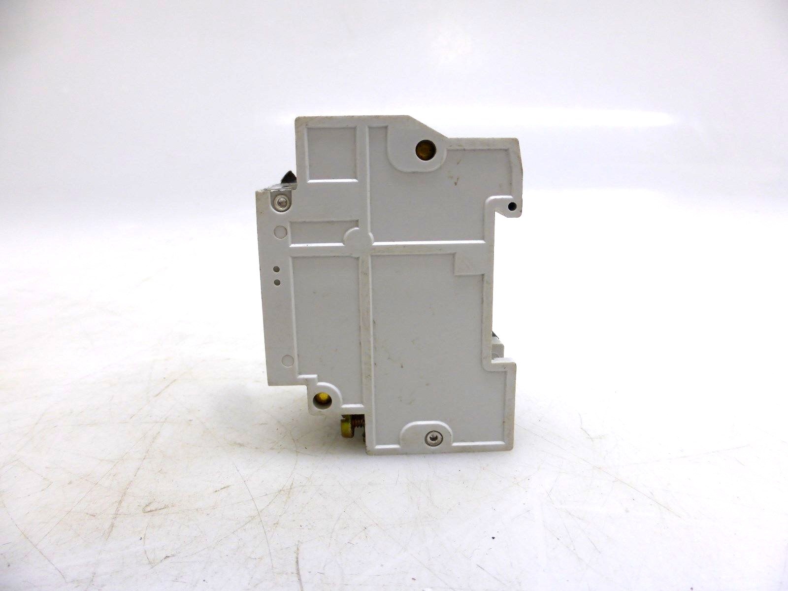 Siemens 5SN2 No 2-U Sicherungsautomat. 2 polig